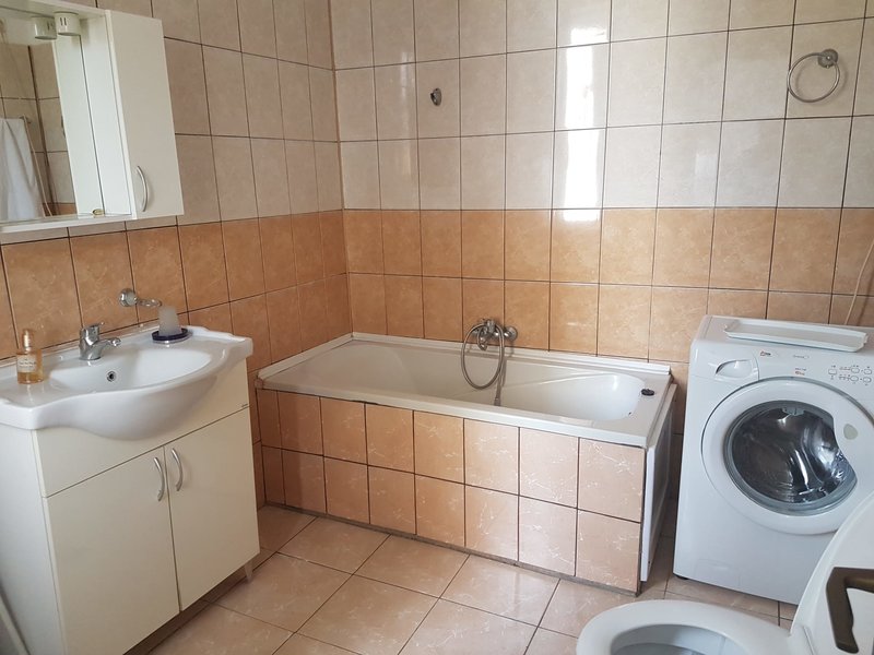 Timpuri Noi, Str. Morilor,